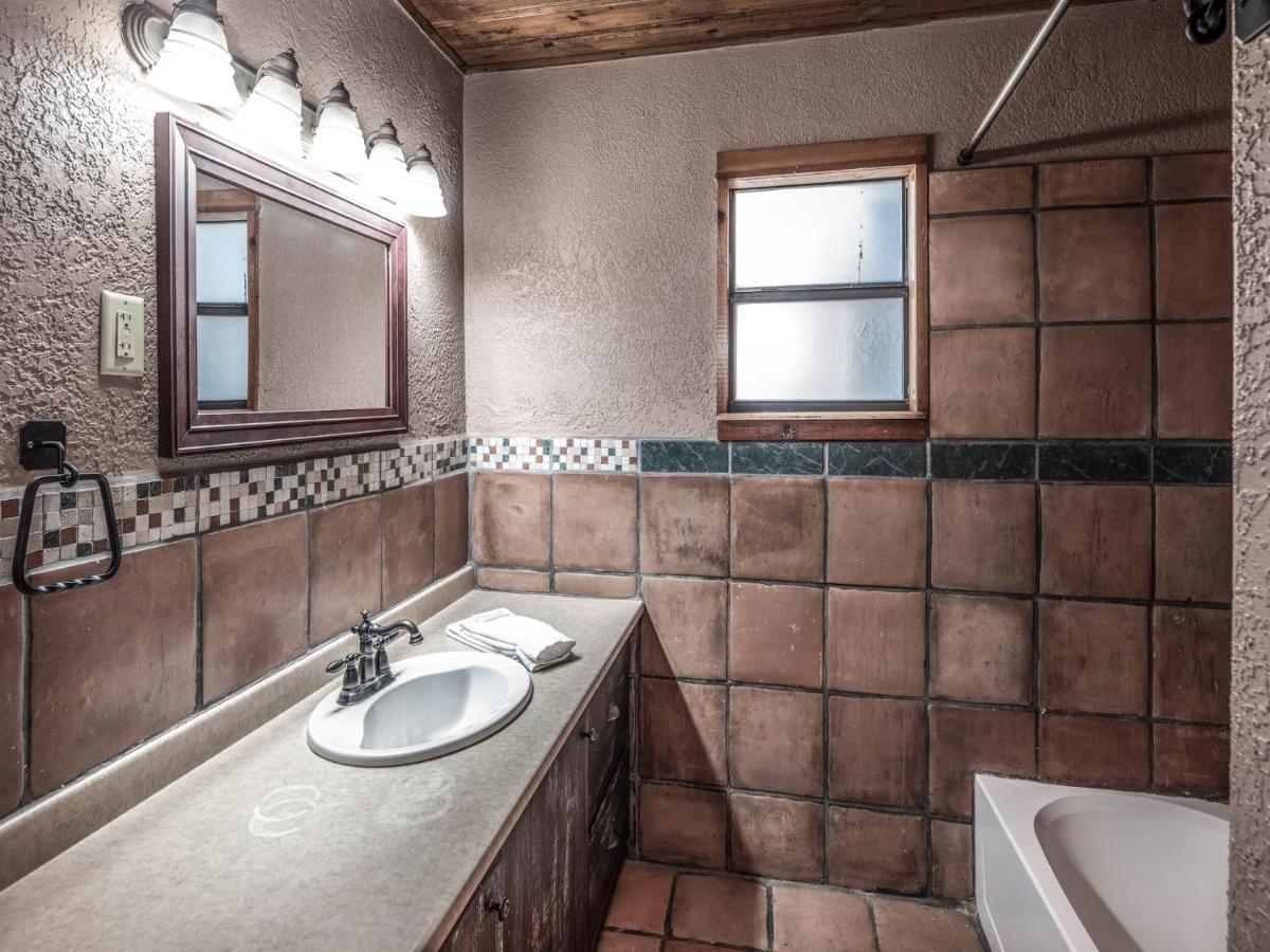 Alpine Cabin, 3 Bedrooms, Deck, Sleeps 8 Ruidoso Exterior foto